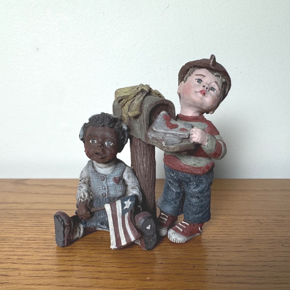 Sarah's Attic Forever In Our Hearts 1990 Boys Mailbox‎ Figurine